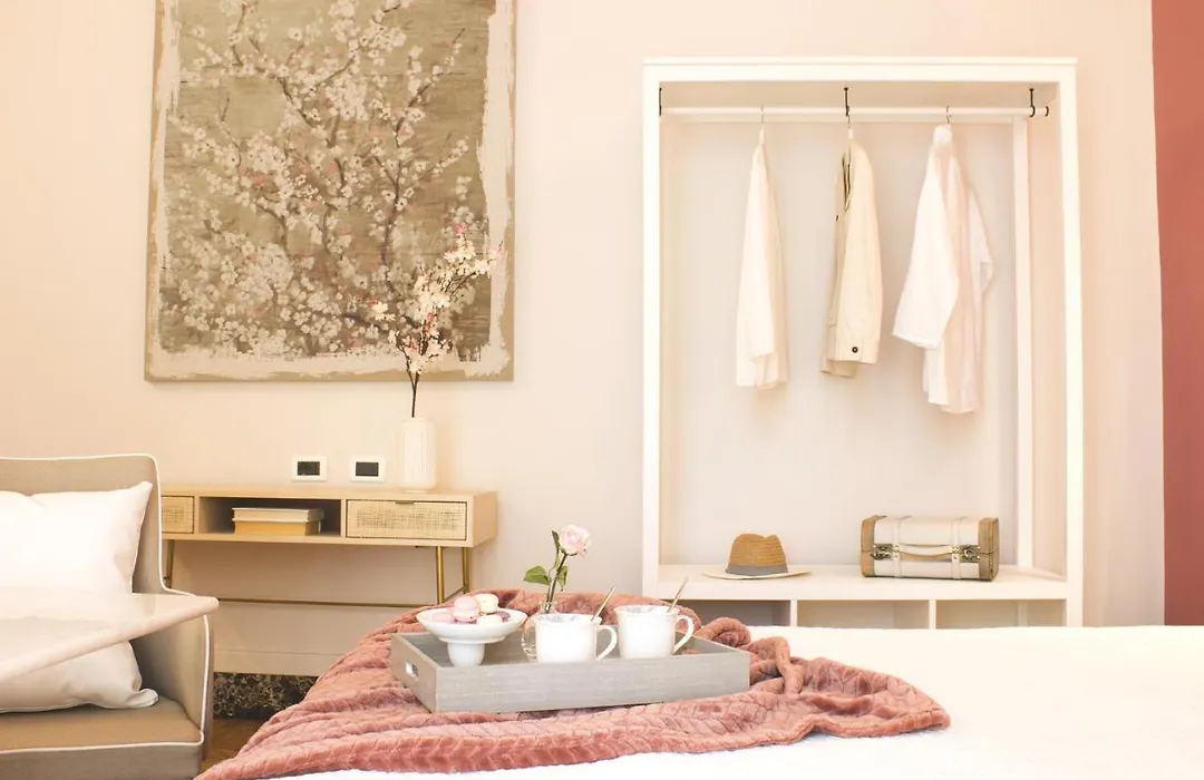 Accanto Al Centro B&B-1